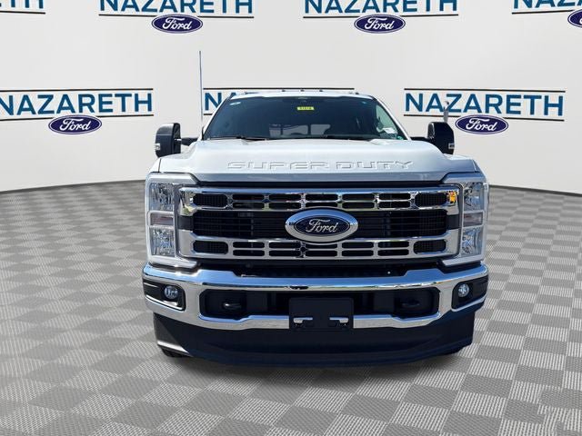 New 2026 Ford F350 XL w/ XL Chrome Package AWD/4WD image 2