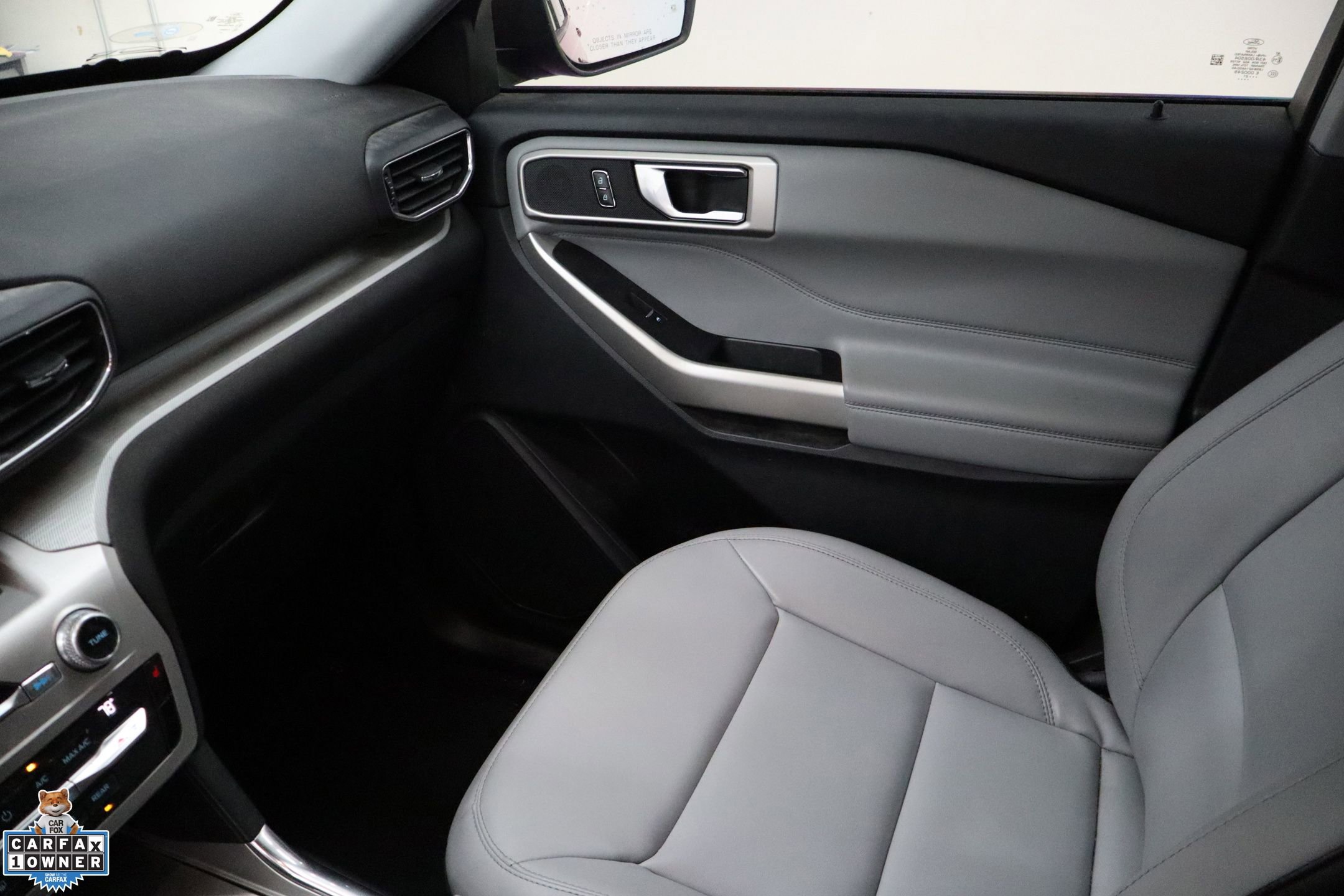 Used 2021 Ford Explorer XLT w/ Equipment Group 202A image 20