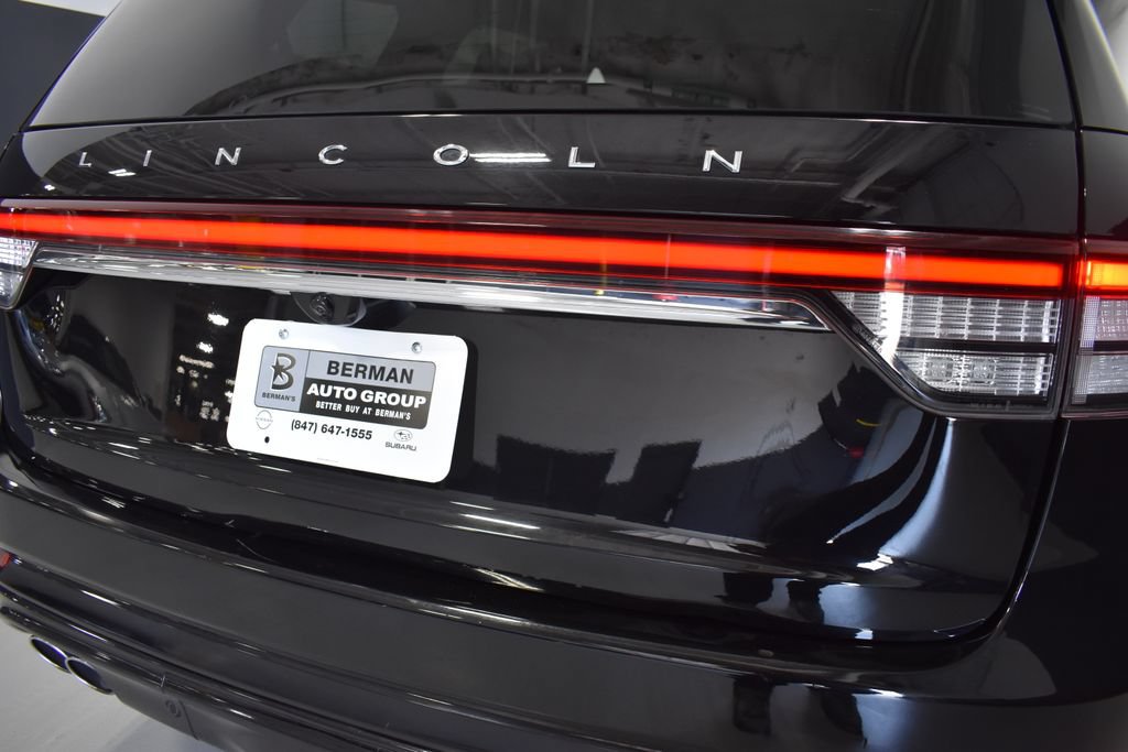 Used 2021 Lincoln Aviator Reserve w/ Equipment Group 210A AWD/4WD image 12
