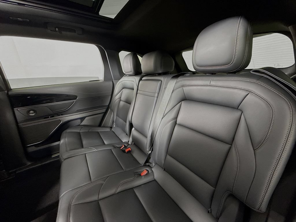Used 2025 Lincoln Nautilus Premier w/ Equipment Group 102A AWD/4WD image 35