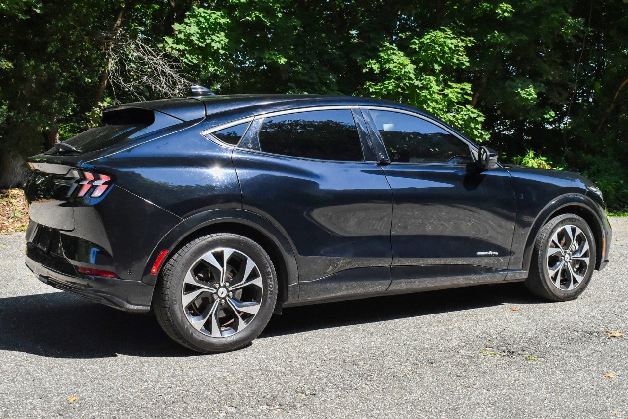 Used 2021 Ford Mustang Mach-E Premium AWD/4WD image 6