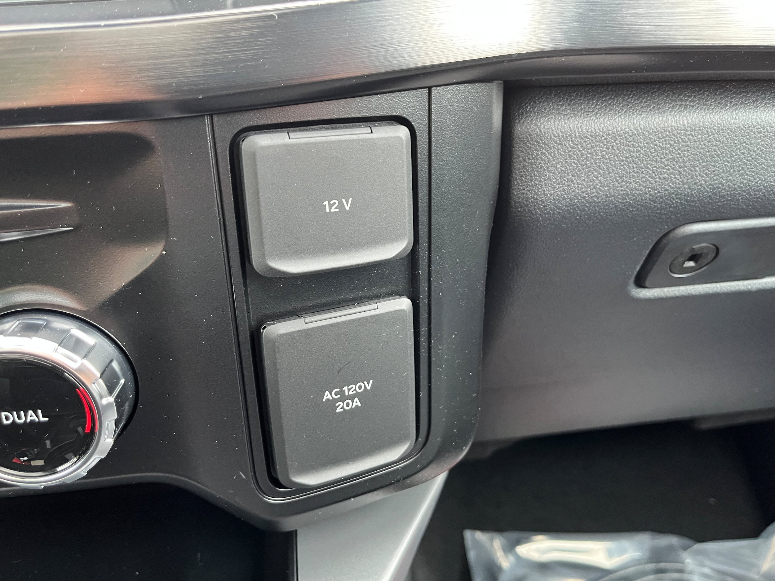 New 2026 Ford F250 4x4 Crew Cab Super Duty image 22