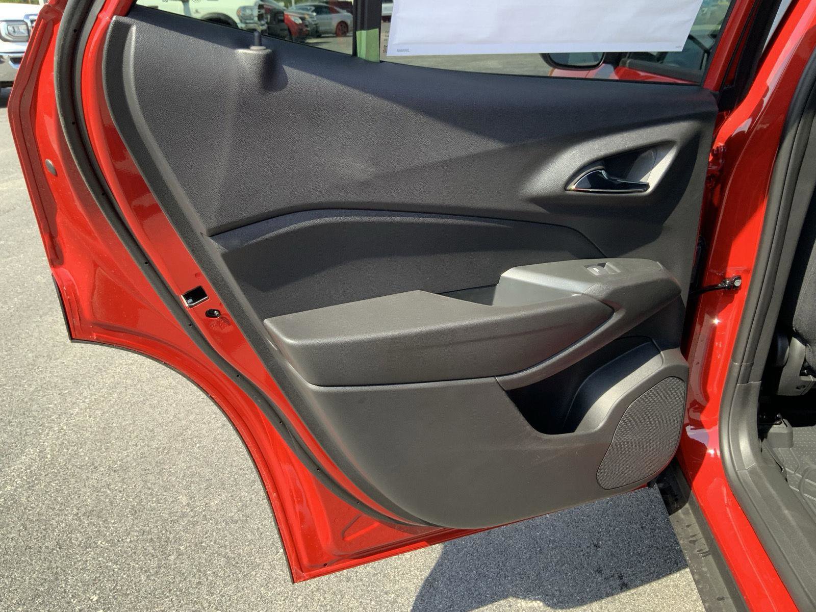 New 2026 Chevrolet Trax RS w/ Driver Confidence Package FWD image 47