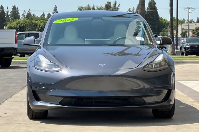 Used 2023 Tesla Model 3 Standard Range RWD image 9