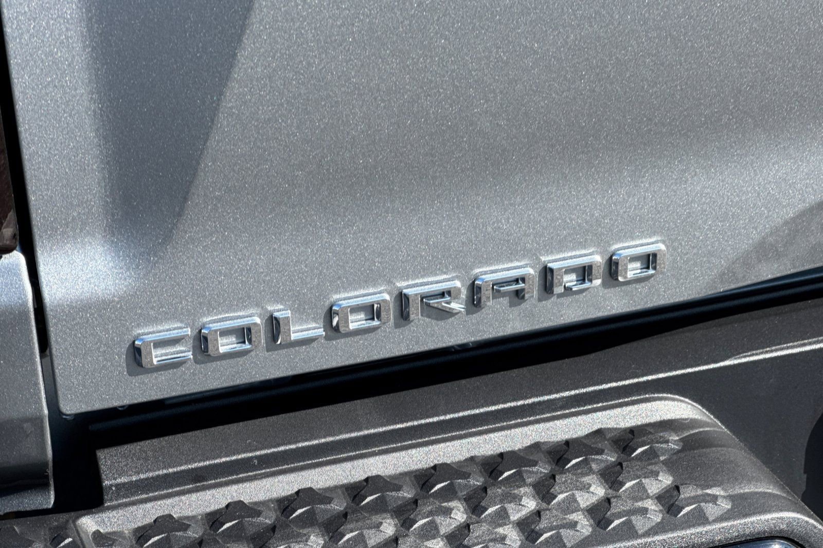 Used 2025 Chevrolet Colorado Trail Boss image 32