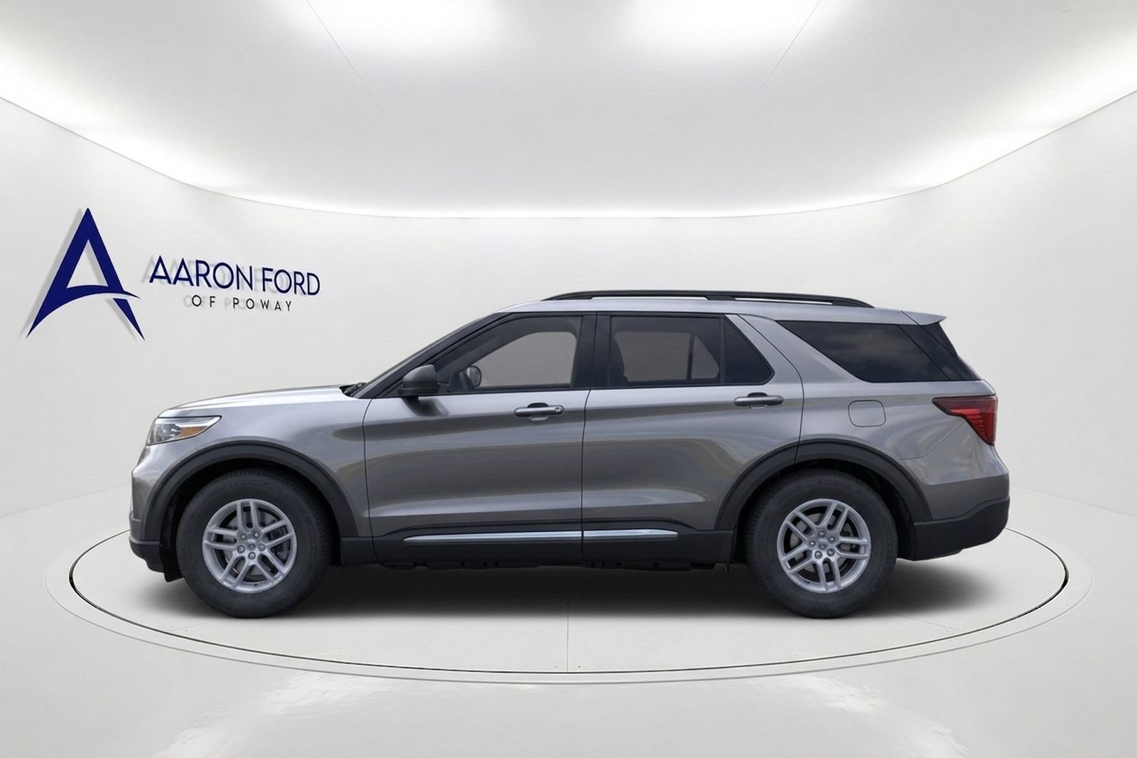 New 2026 Ford Explorer Active w/ Active Comfort Package RWD image 3