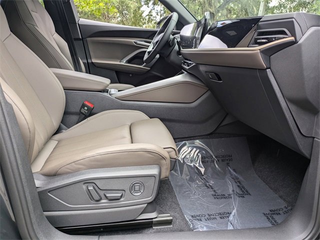 New 2025 Audi Q5 Premium Plus image 3