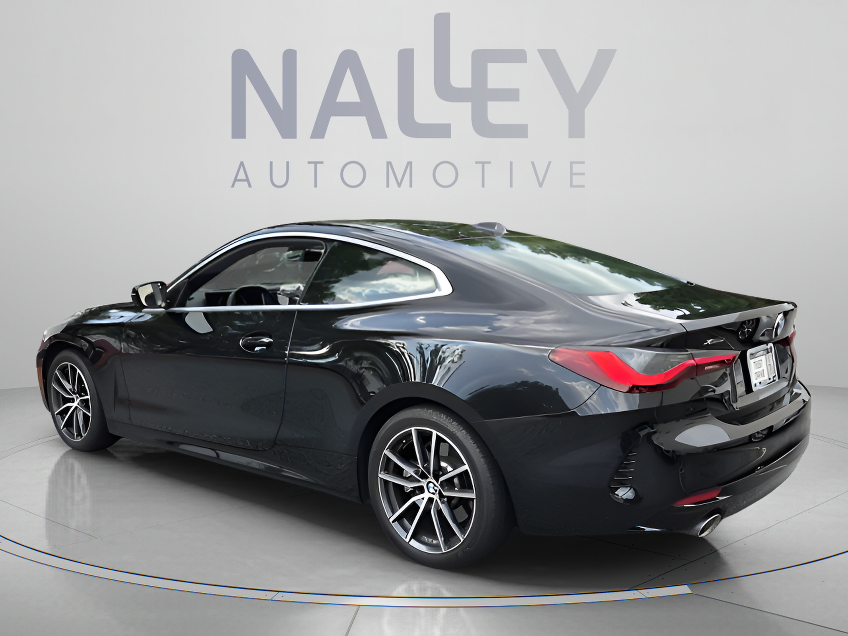 Used 2026 BMW 430i xDrive Coupe w/ Premium Package AWD/4WD image 2