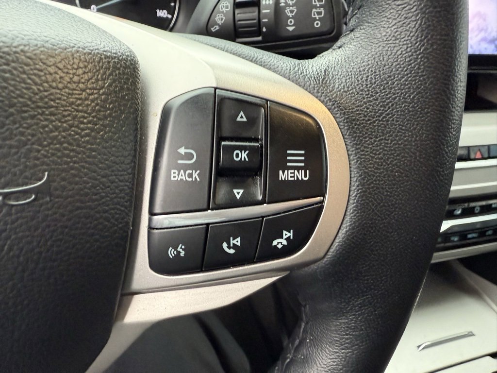 Used 2024 Ford Explorer XLT w/ Equipment Group 202A image 23