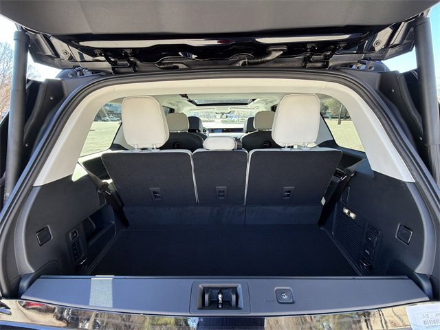 New 2025 Lincoln Navigator Reserve image 25