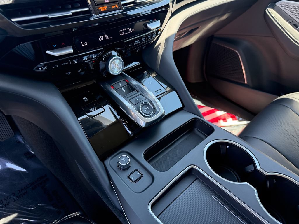 Certified 2025 Acura MDX FWD w/ Technology Package image 22