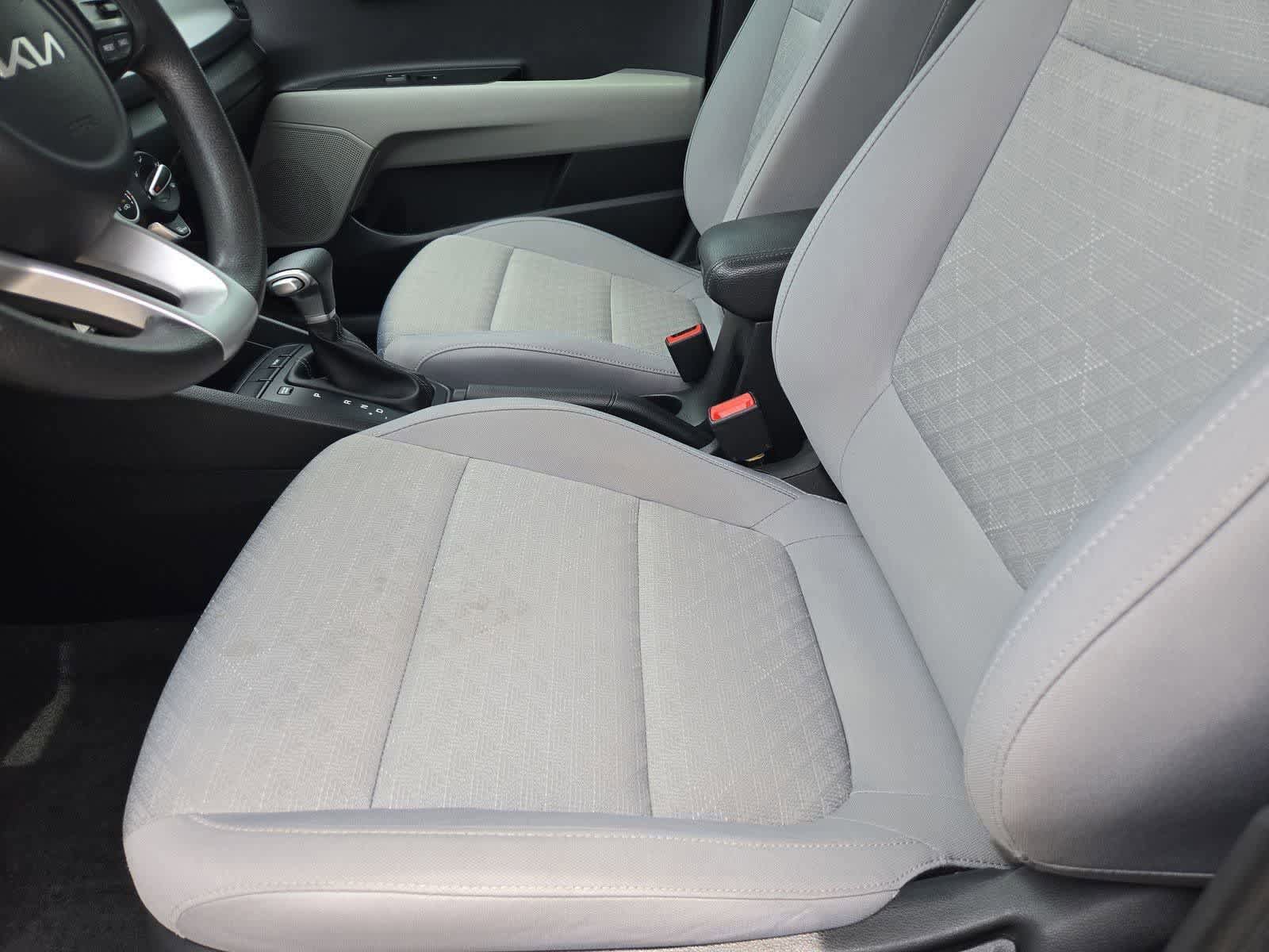 Certified 2023 Kia Rio S FWD image 15