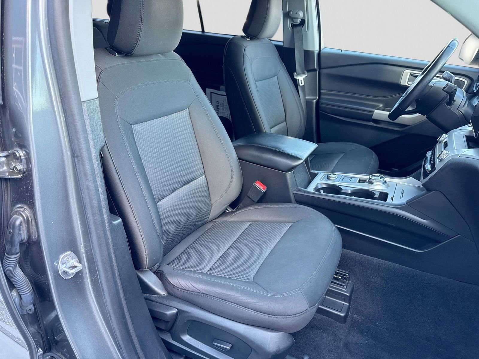 Certified 2023 Ford Explorer XLT image 21