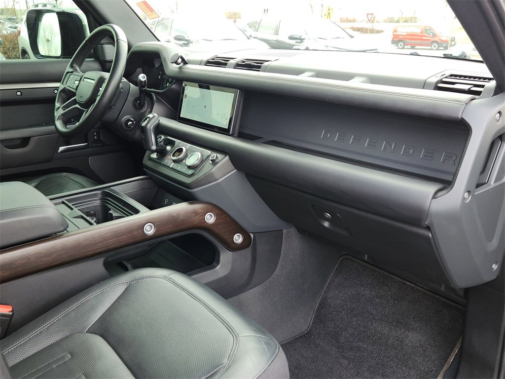 Used 2022 Land Rover Defender 110 X image 14