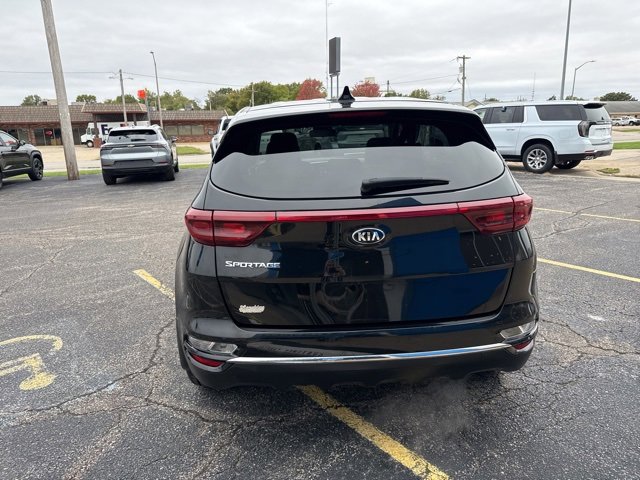 Used 2020 Kia Sportage LX image 7