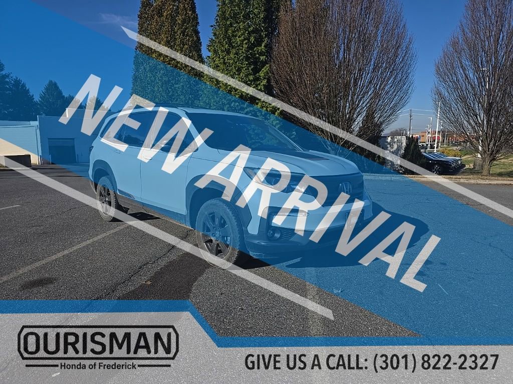 Used 2022 Honda Pilot TrailSport image 1