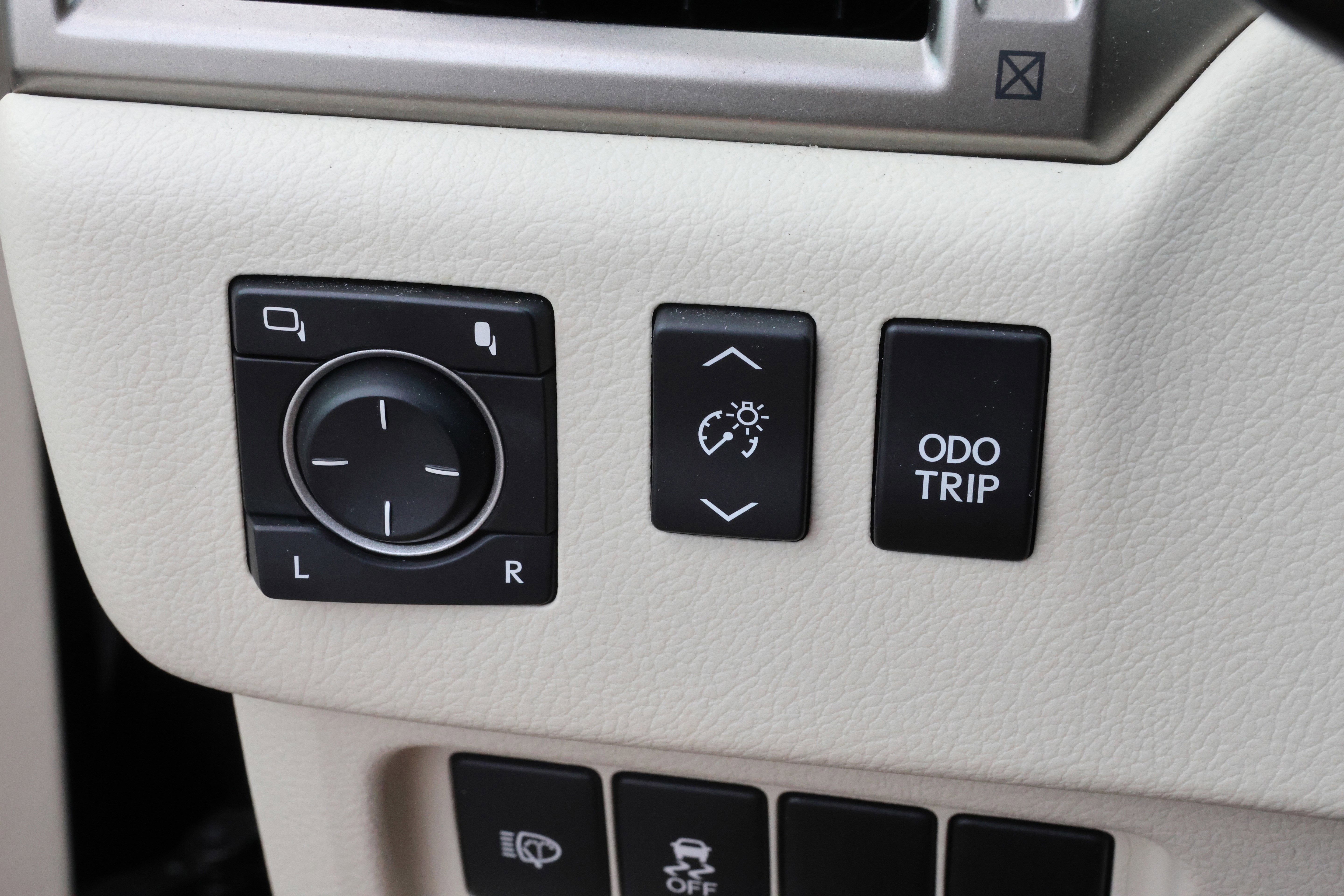 Used 2017 Lexus GX 460 Premium image 15