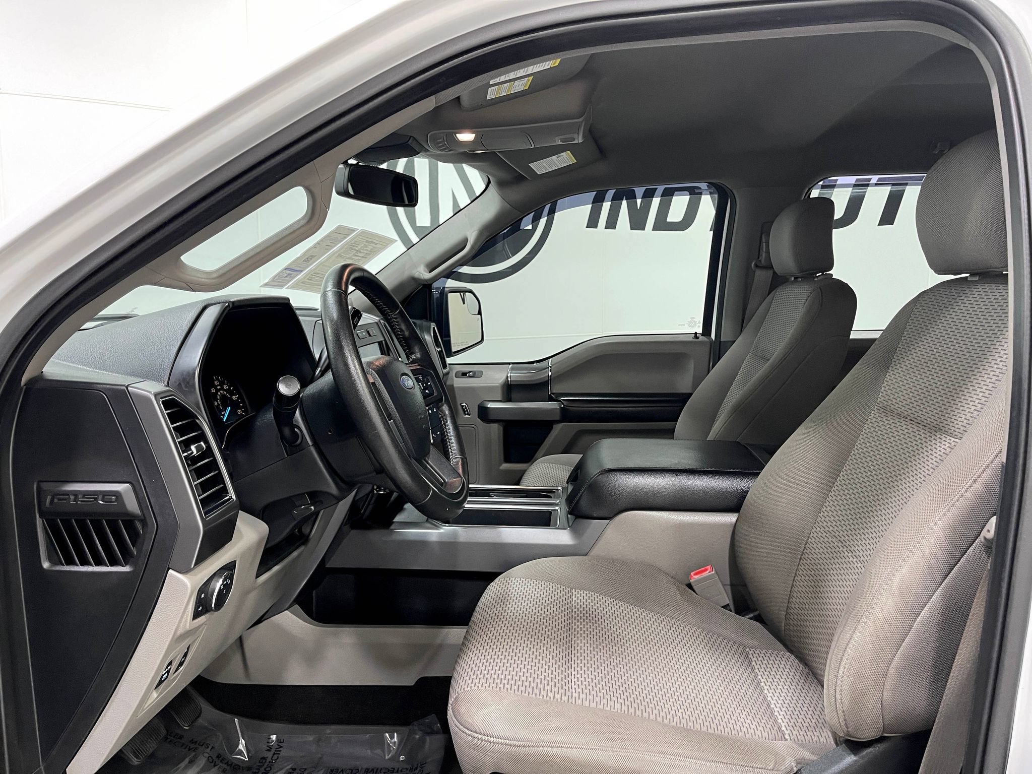 Used 2019 Ford F150 XLT w/ Equipment Group 302A Luxury AWD/4WD image 12