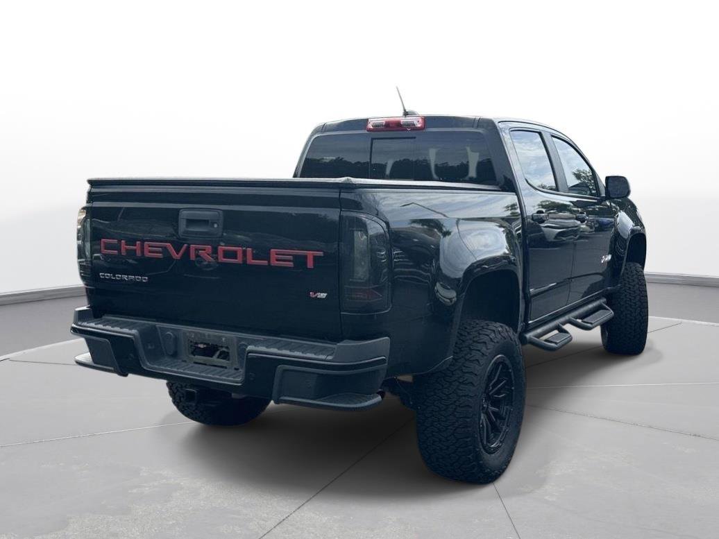 Used 2022 Chevrolet Colorado Z71 w/ Z71 Midnight Edition AWD/4WD image 6