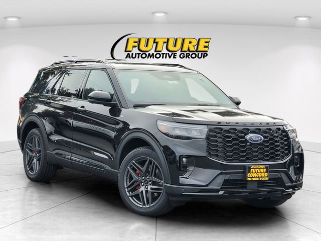 New 2026 Ford Explorer ST-Line w/ ST-Line Street Pack AWD/4WD image 1