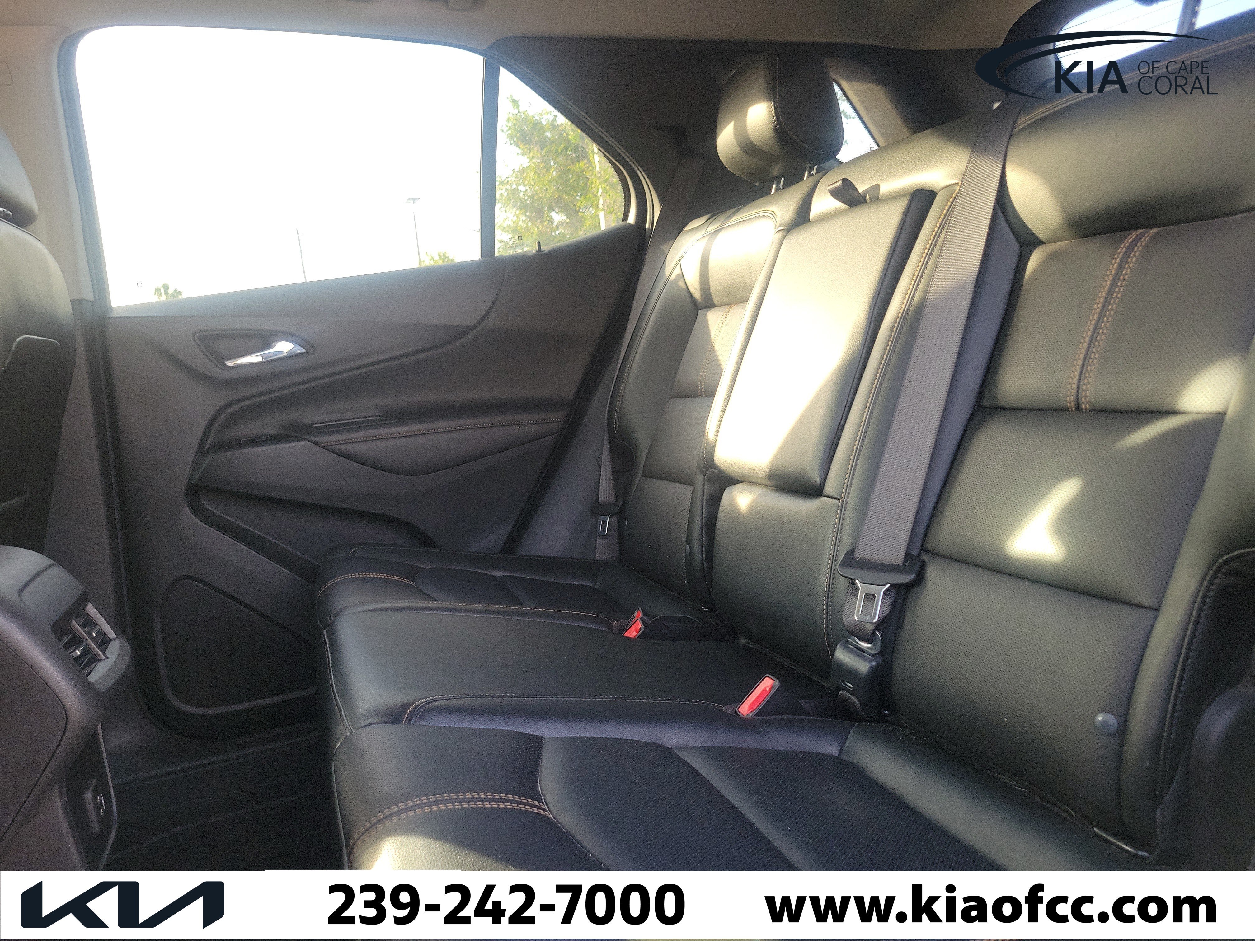 Used 2022 Chevrolet Equinox Premier w/ Redline Edition FWD image 13