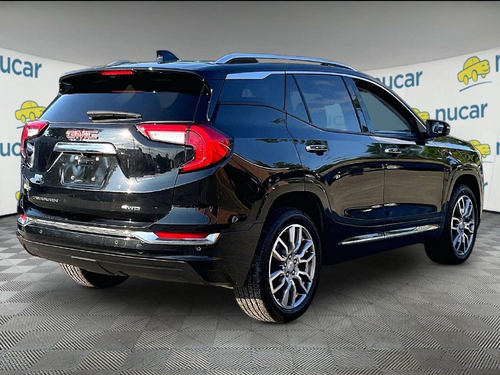 Used 2023 GMC Terrain Denali AWD/4WD image 6