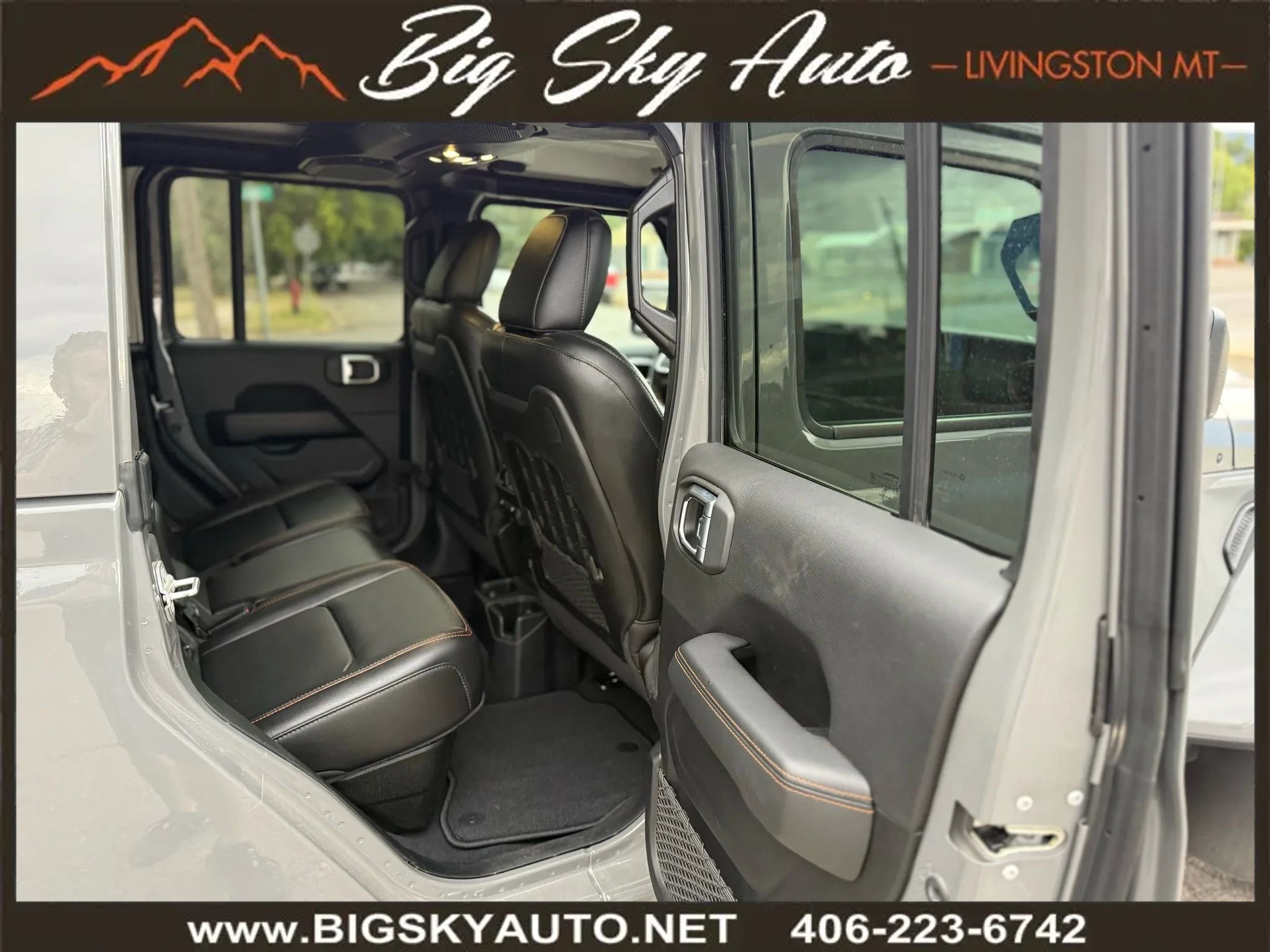 Used 2021 Jeep Gladiator Mojave w/ Uconnect 4C Nav & Sound Group image 23