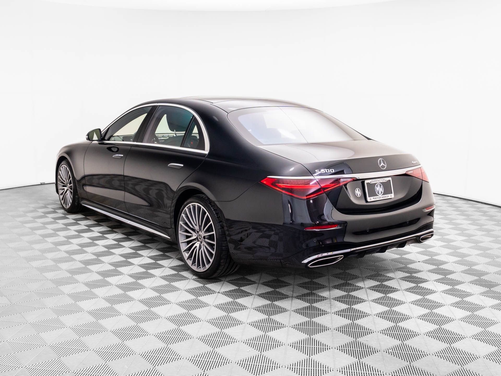 Used 2022 Mercedes-Benz S 500 4MATIC image 3
