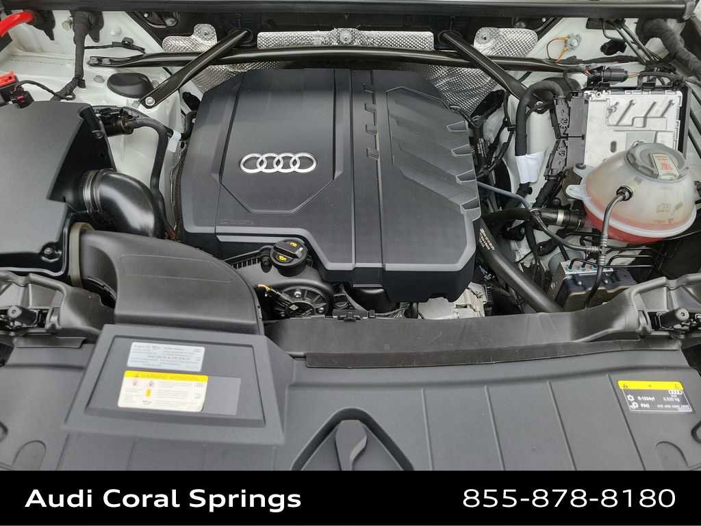 Used 2021 Audi Q5 2.0T Premium w/ Convenience Package image 17