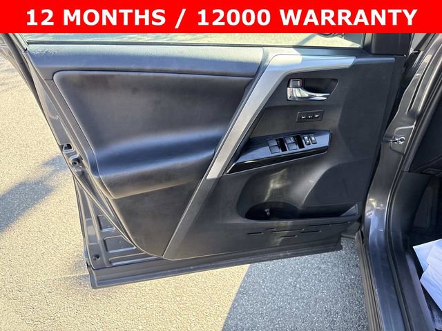 Used 2018 Toyota RAV4 Limited image 13