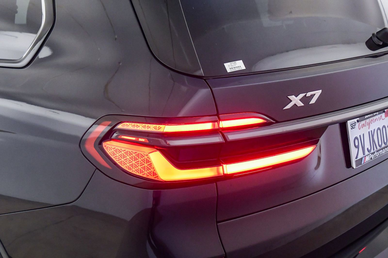 Used 2026 BMW X7 xDrive40i w/ M Sport Package image 12