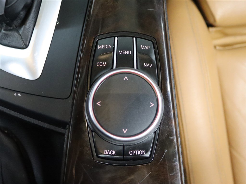 Used 2018 BMW 430i xDrive Convertible image 32