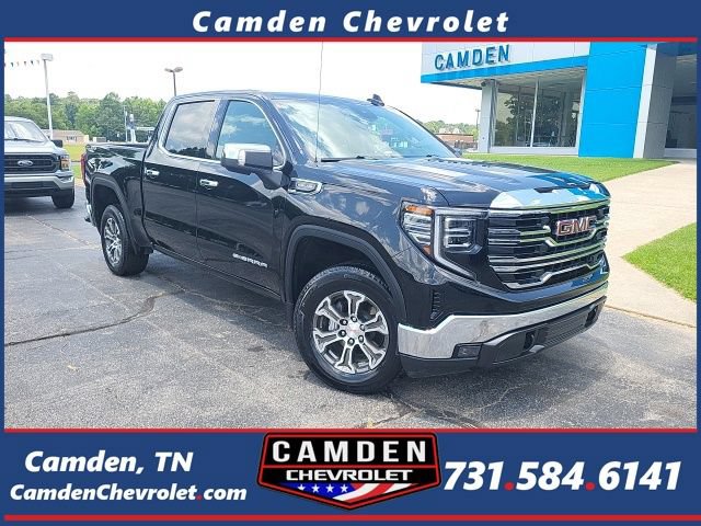 Used 2025 GMC Sierra 1500 SLT AWD/4WD image 1