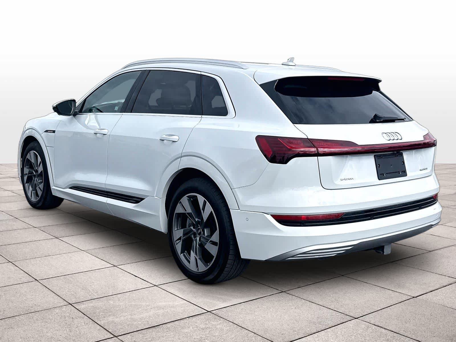 Used 2021 Audi e-tron Prestige w/ Prestige Package AWD/4WD image 7