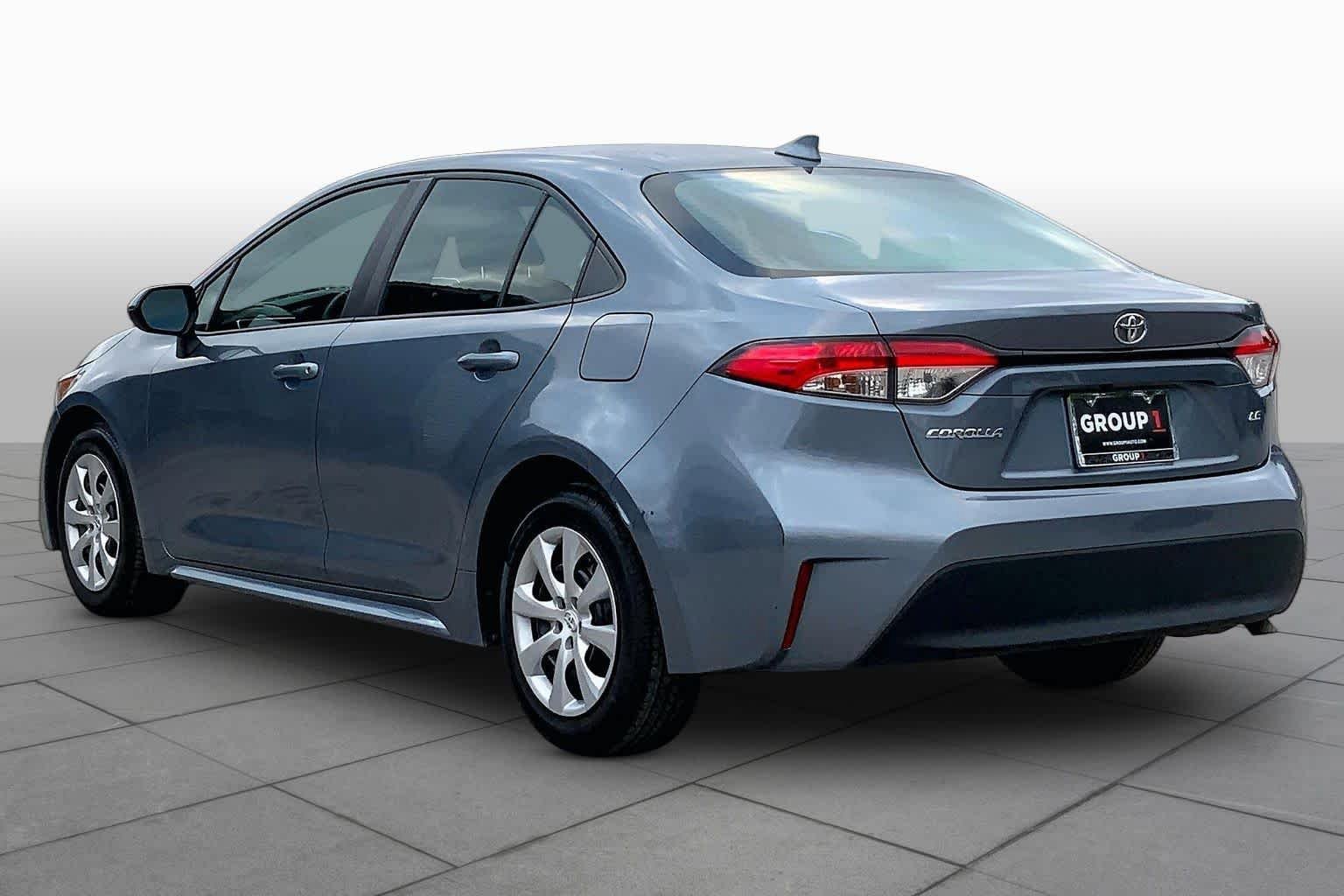 Used 2024 Toyota Corolla LE FWD image 12