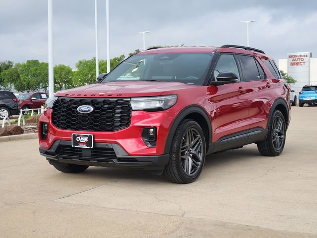 Used 2025 Ford Explorer ST-Line w/ Premium Package RWD image 11