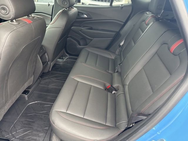 Used 2024 Chevrolet Trax RS w/ Sunroof Package image 15