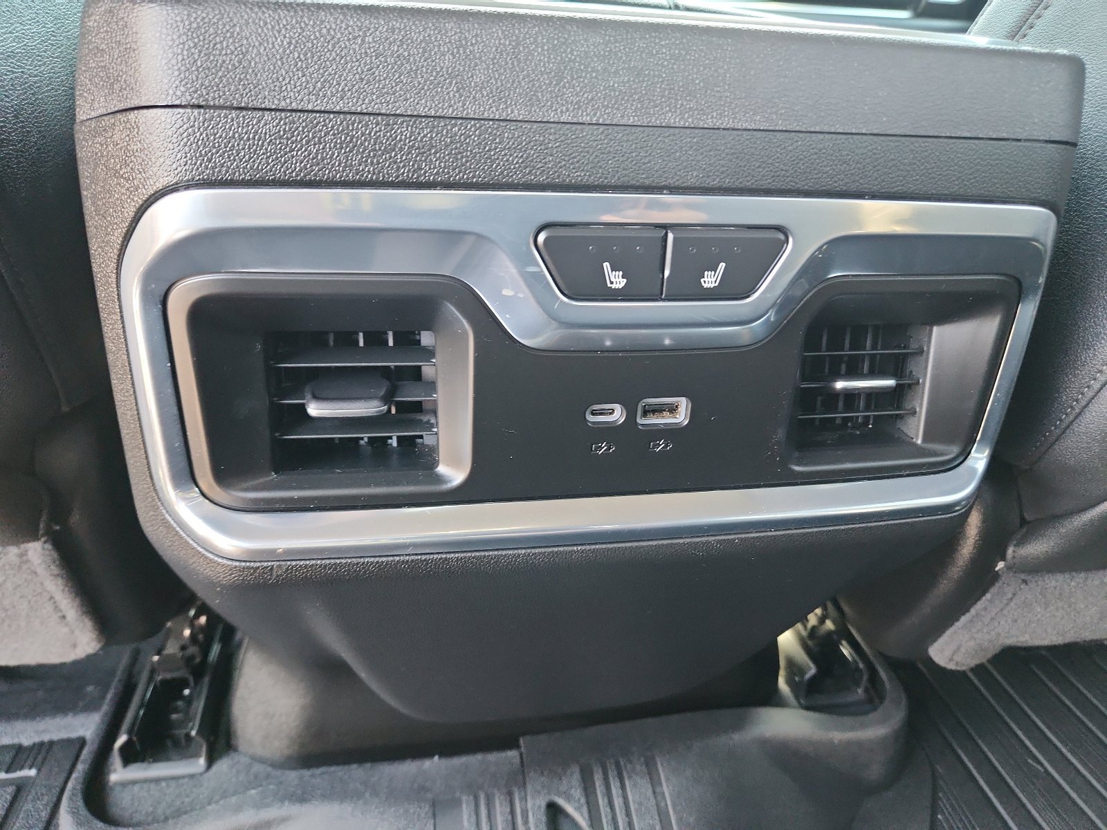 Used 2025 GMC Sierra 2500 SLT w/ Texas SLT Premium Package AWD/4WD image 10