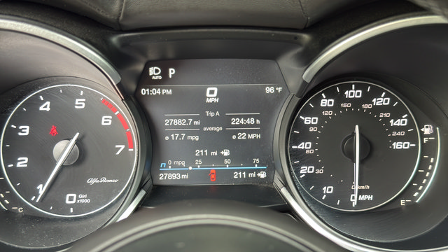 Used 2023 Alfa Romeo Stelvio Veloce AWD/4WD image 20