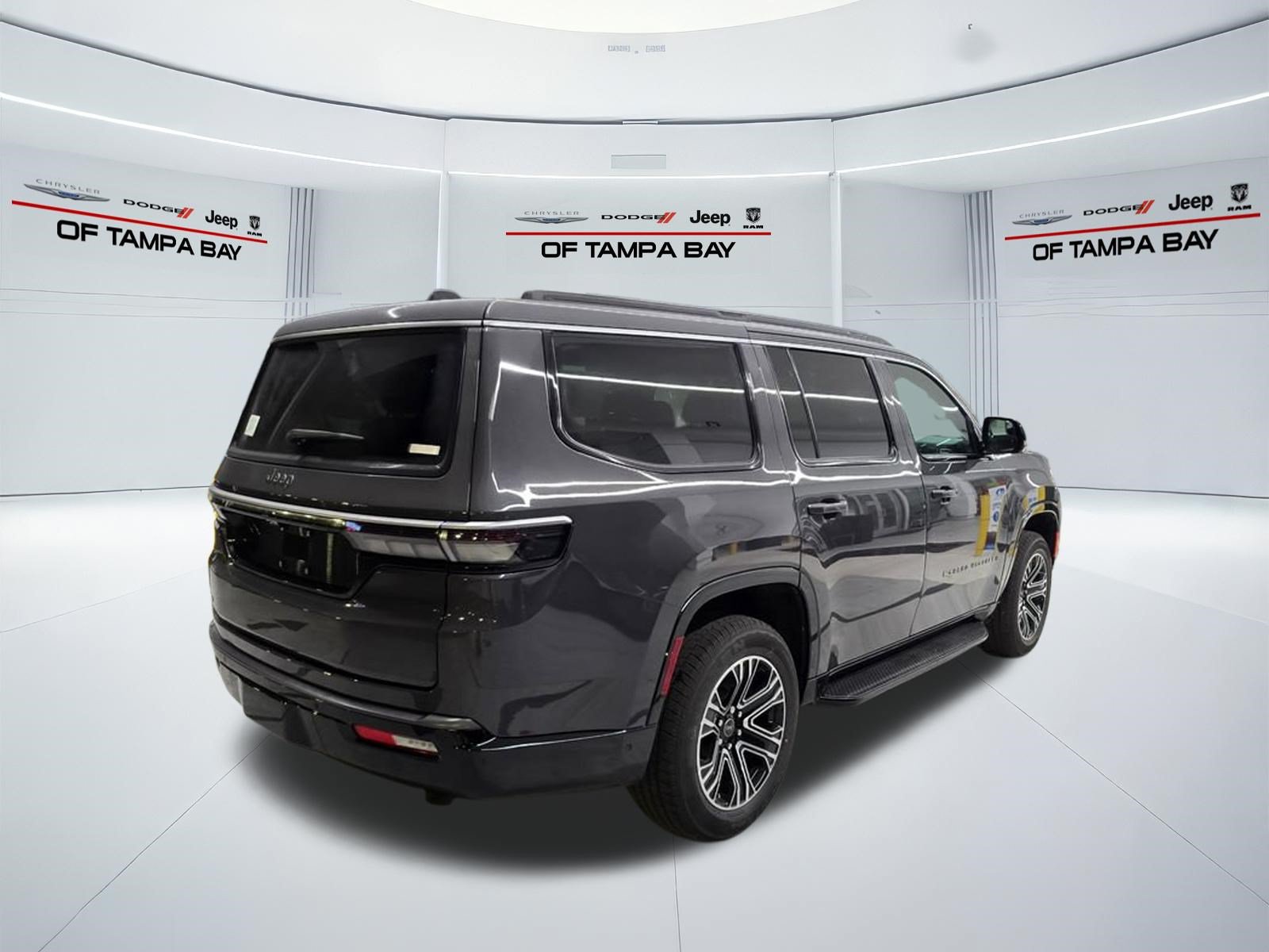 New 2026 Jeep Grand Wagoneer 4WD w/ Premium Group I image 6