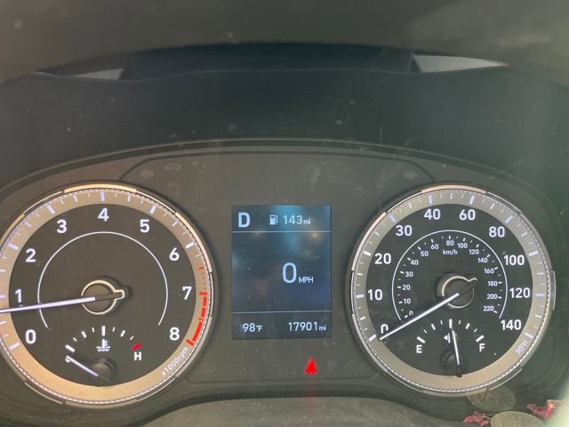 Used 2022 Hyundai Venue SEL image 5