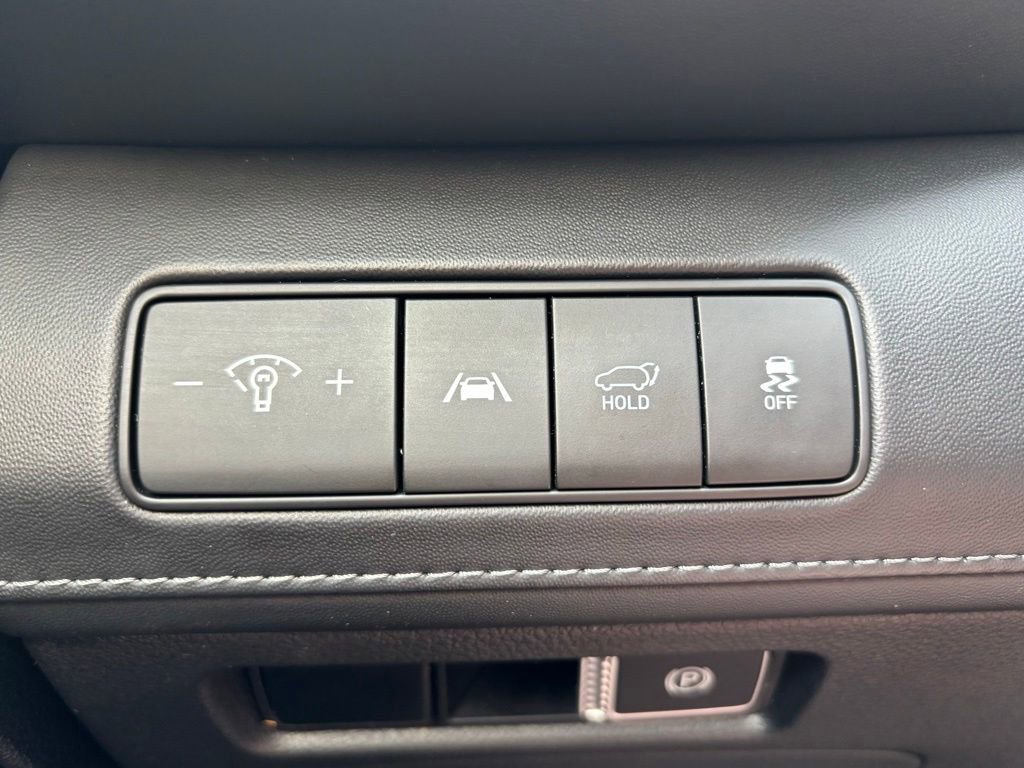 Used 2023 Hyundai Santa Fe Limited AWD/4WD image 27