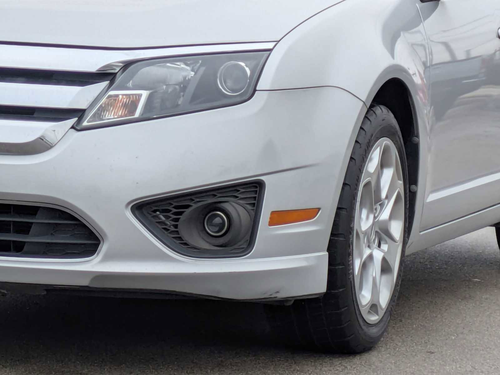 Used 2010 Ford Fusion SE image 10