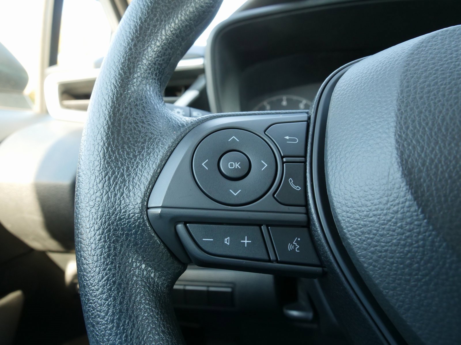 Used 2024 Toyota Corolla LE image 22