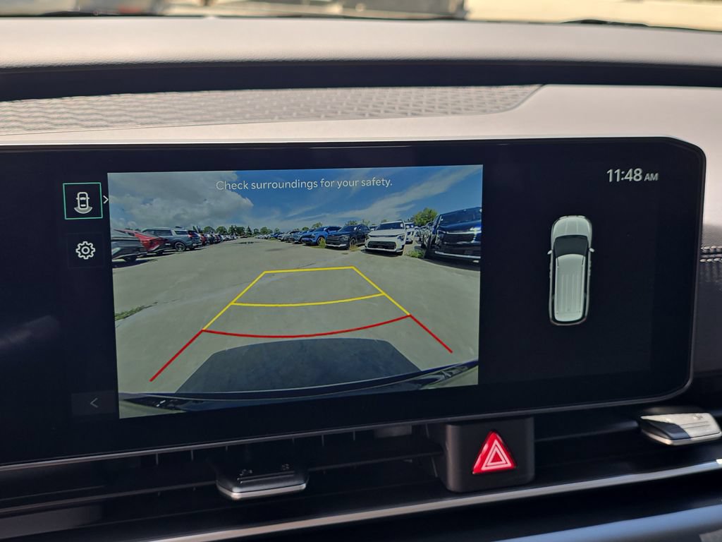 New 2027 Kia Carnival FWD image 23