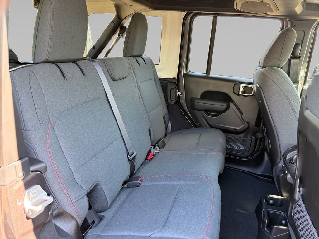 New 2026 Jeep Wrangler Unlimited Rubicon AWD/4WD image 16