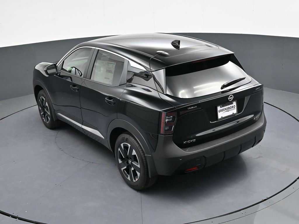 Certified 2025 Nissan Kicks SV image 24