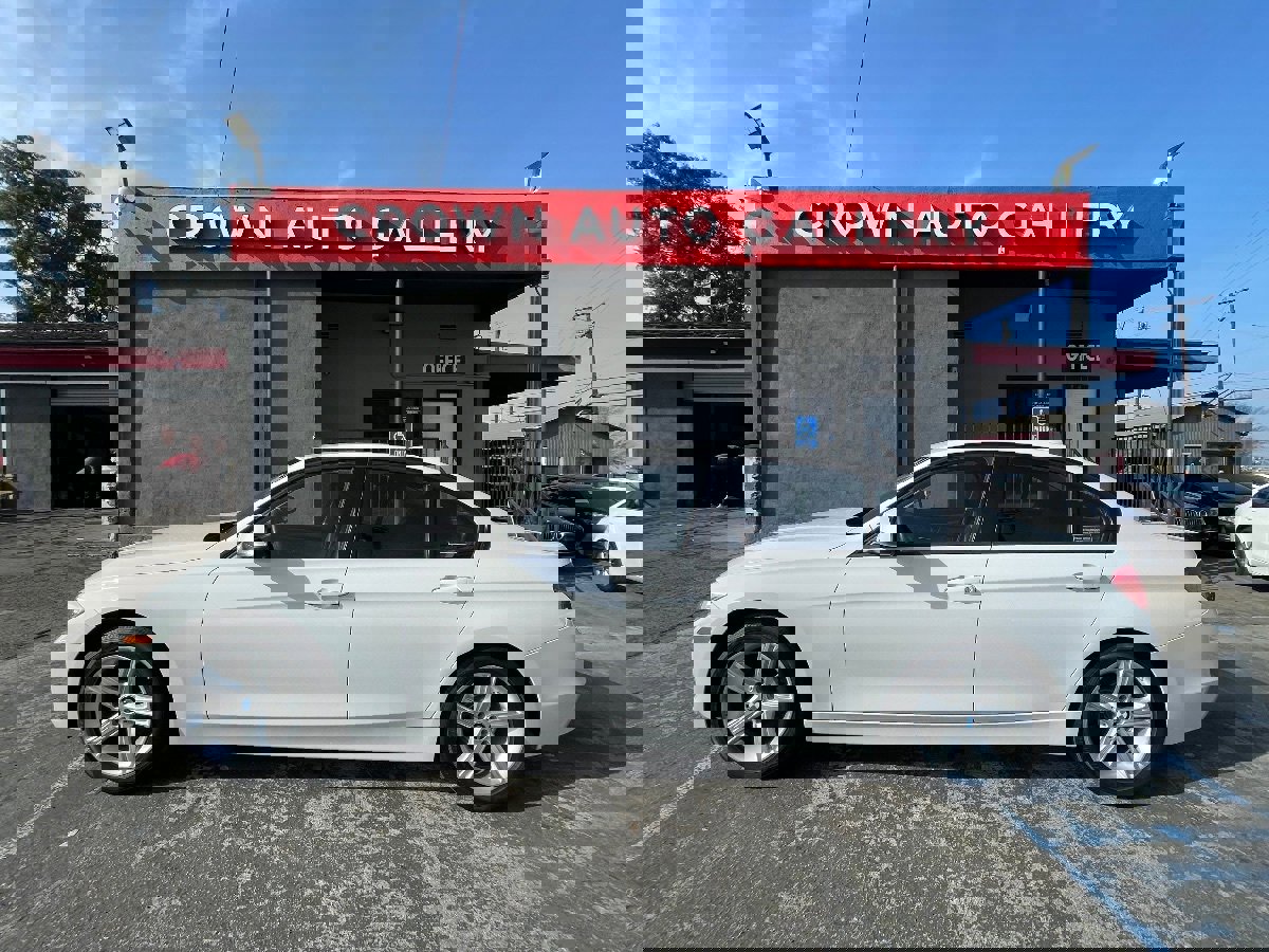 Used 2013 BMW 328i Sedan image 7