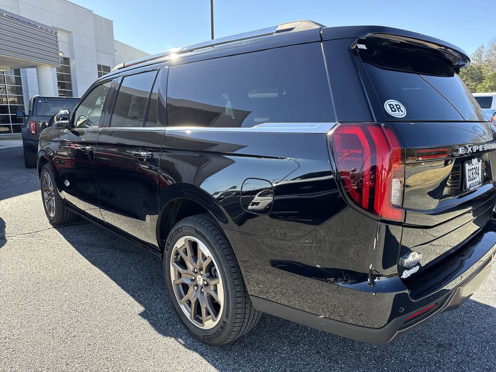 Used 2025 Ford Expedition Max King Ranch image 10