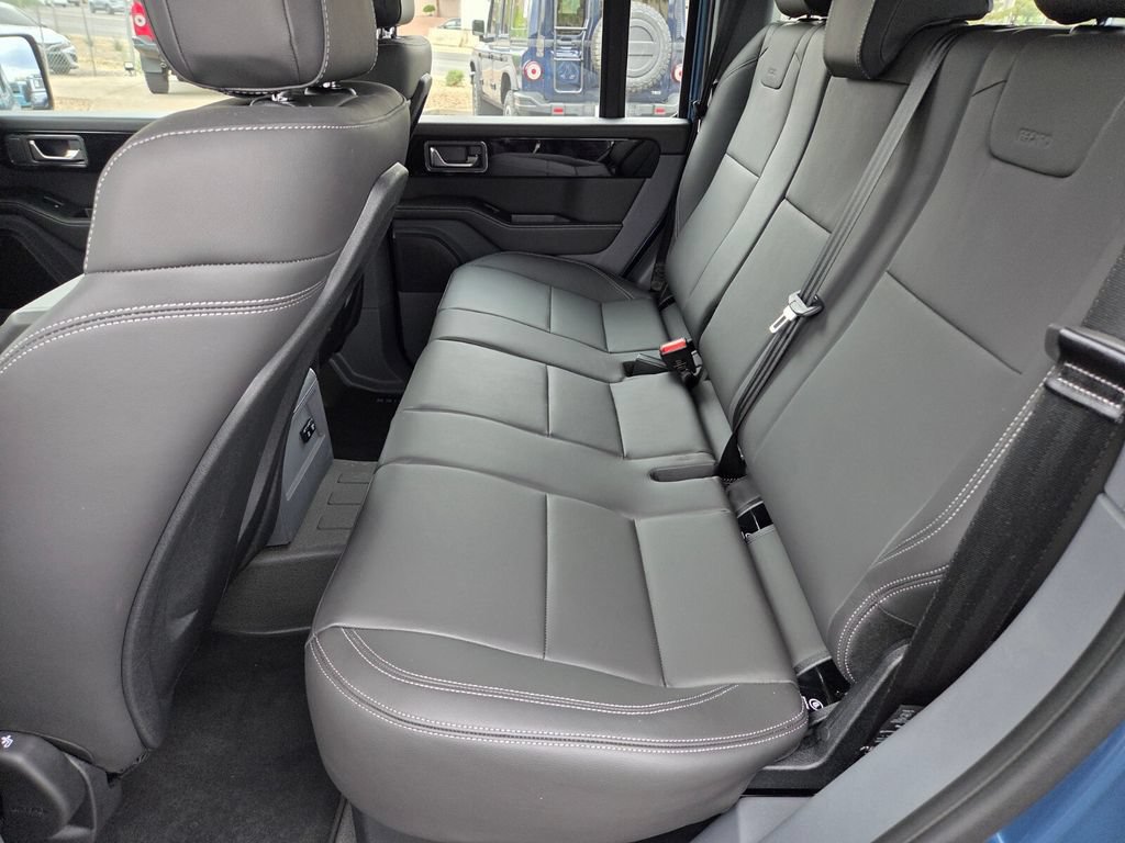Used 2025 INEOS Grenadier AWD/4WD image 12